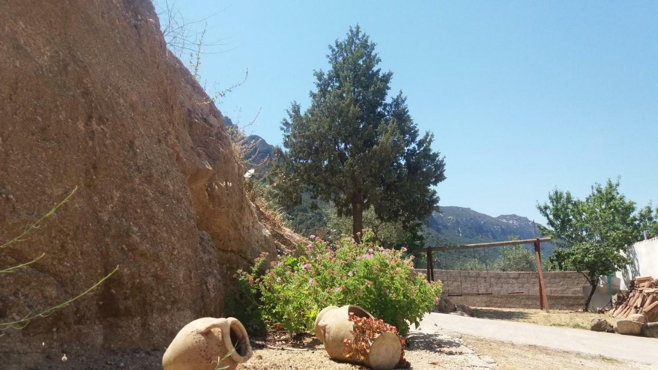Gasthaus Casa Lucia Campagna Relax Dorgali Exterior foto